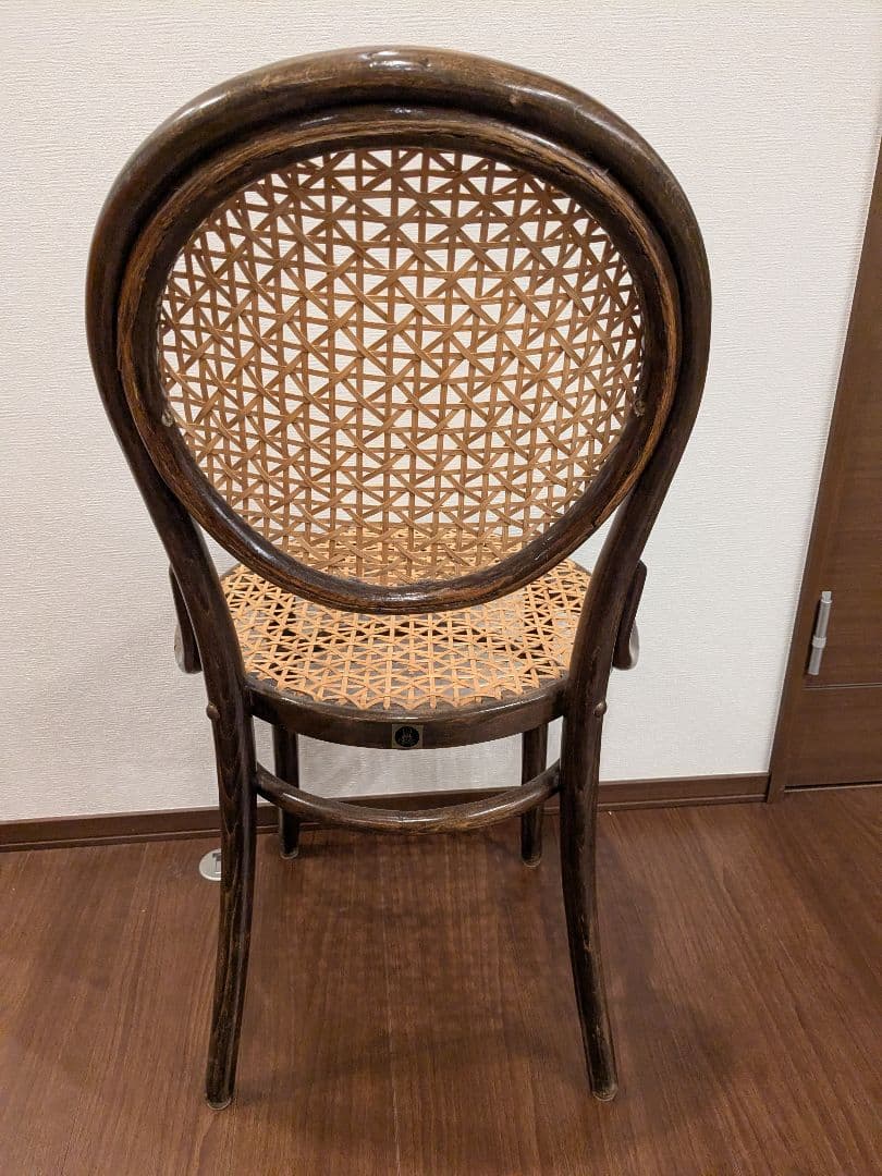 AIDEC　アンティークチェア　籐の椅子　曲げ木　ラタン