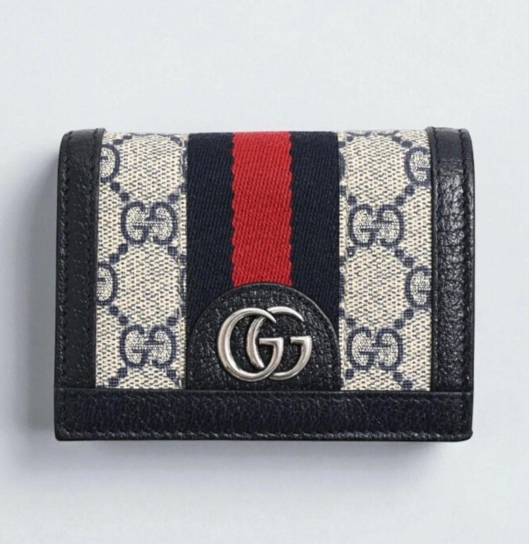 Gucci GGパターン 二つ折り財布　ネイビー