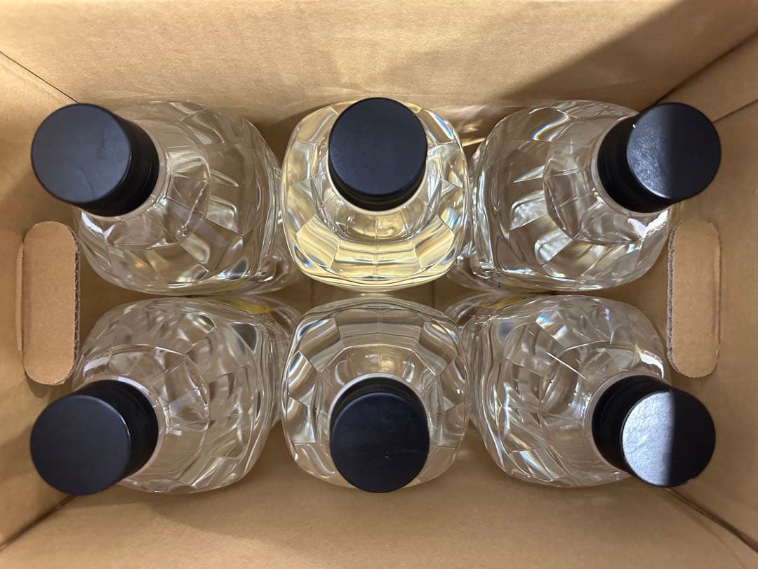 4)格安！アサヒ「樽ハイ倶楽部レモンサワ一の素 1800ml」の6本セット