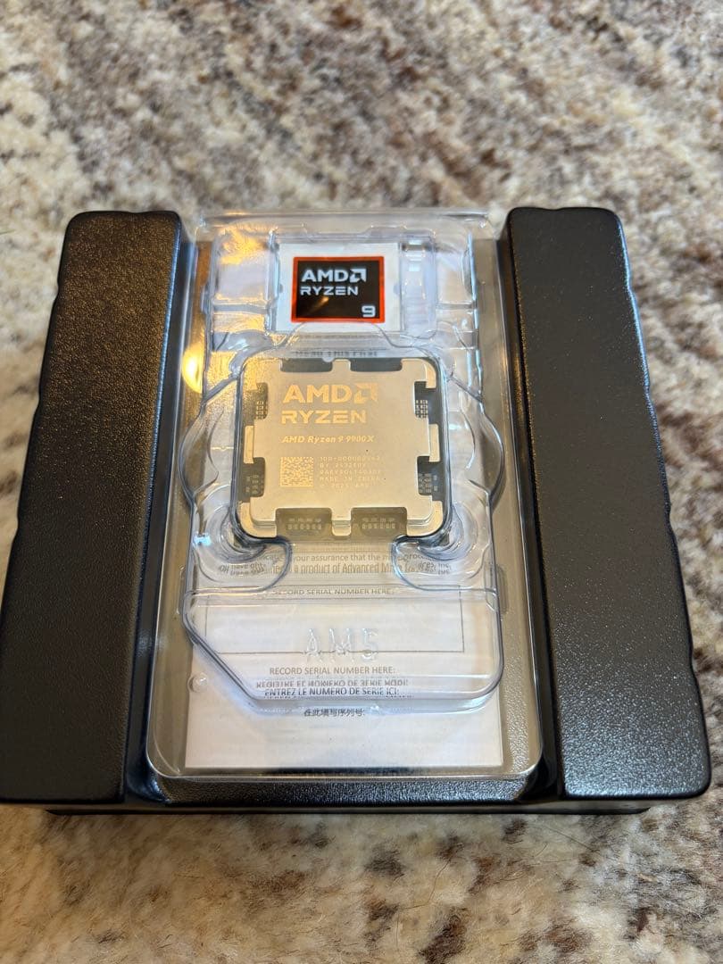 AMD　Ryzen 9 9900X BOX　美品　日本正規品