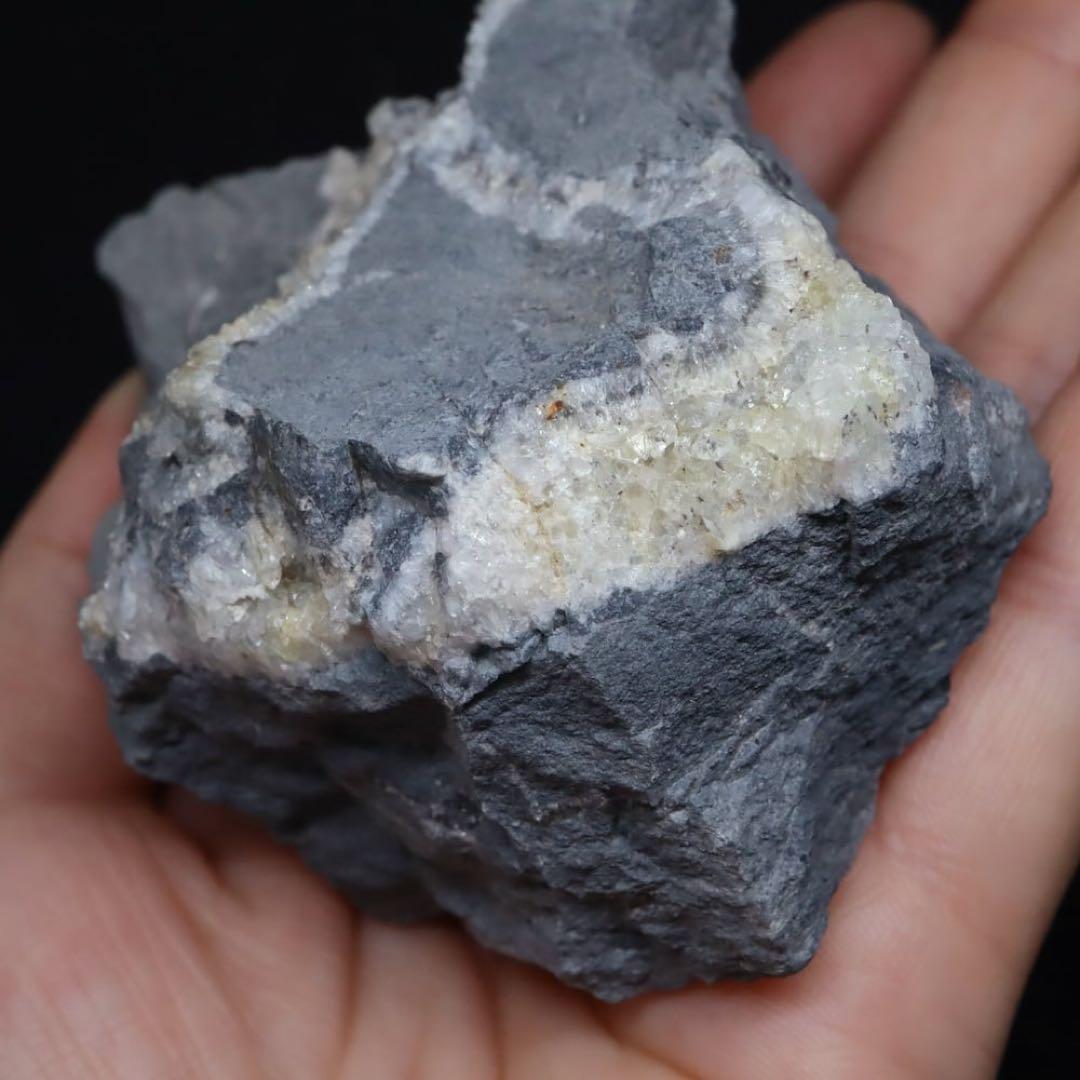 弗素銀星石 シトリン クォーツ ネバダ産 243.4g FRW022 鉱物　原石