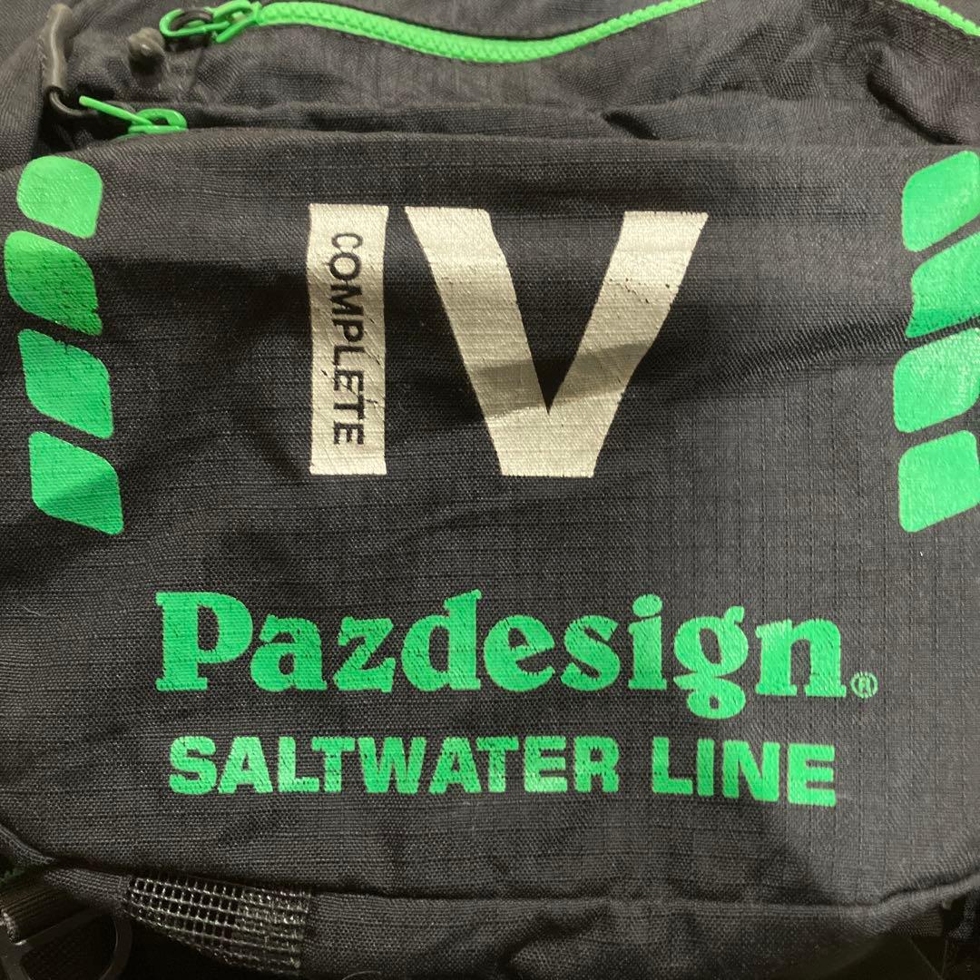 Pazdesign フィッシングベスト ブラック/グリーン