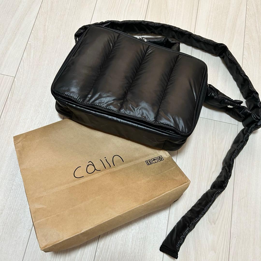 8月下旬購入　1度使用　calin カラン マザーズバッグ バッグ ブラック 黒