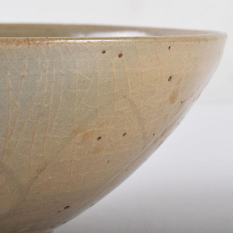 中国　龍泉窯　青磁　陽刻　蓮弁文碗　時代箱付　M　R8641