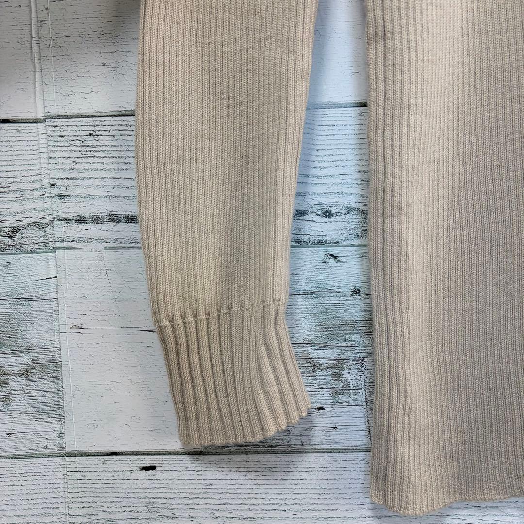 ☆最高峰白タグ☆マックスマーラ　タートルネックニット　イタリア製　Mサイズ