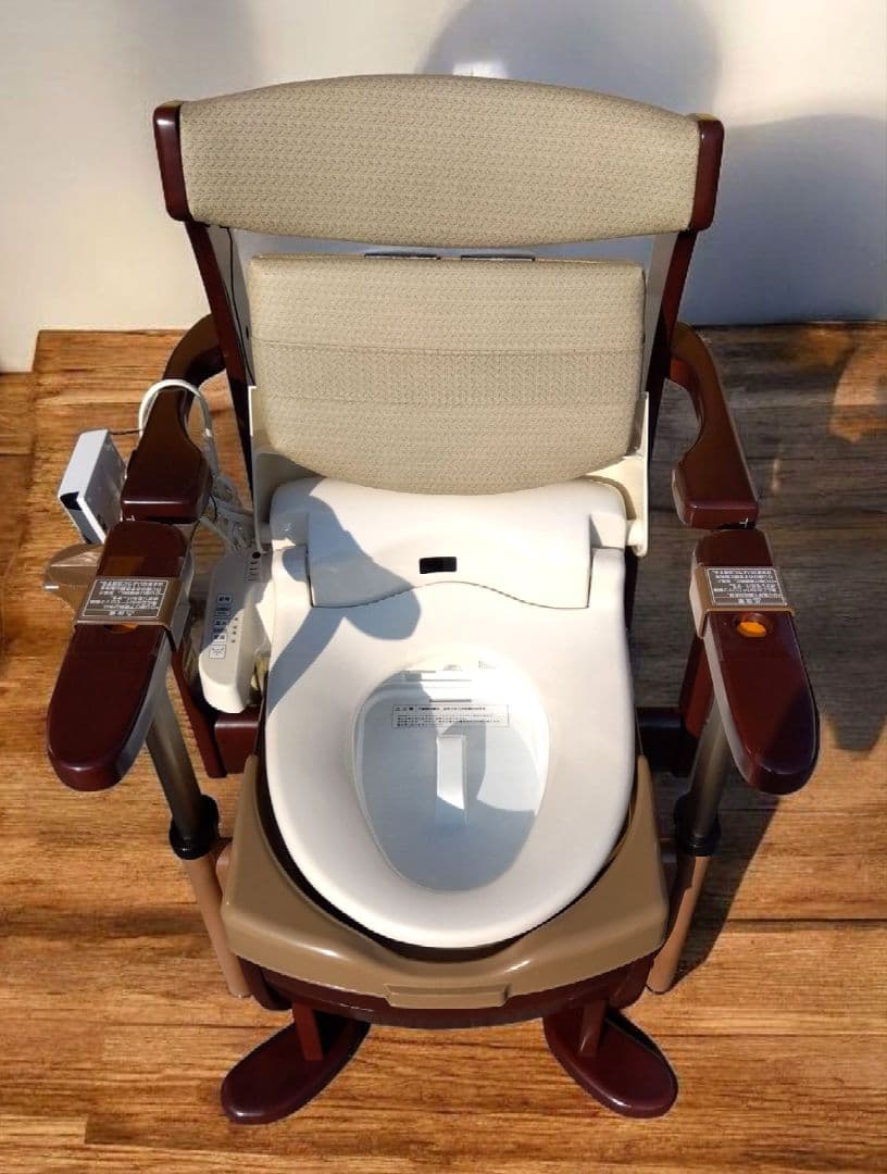 Panasonic　ウォシュレット付き　ポータブルトイレ　介護用品