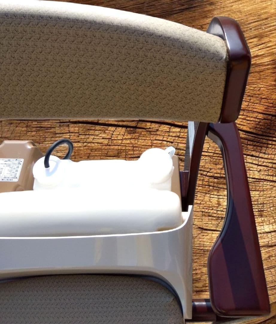 Panasonic　ウォシュレット付き　ポータブルトイレ　介護用品