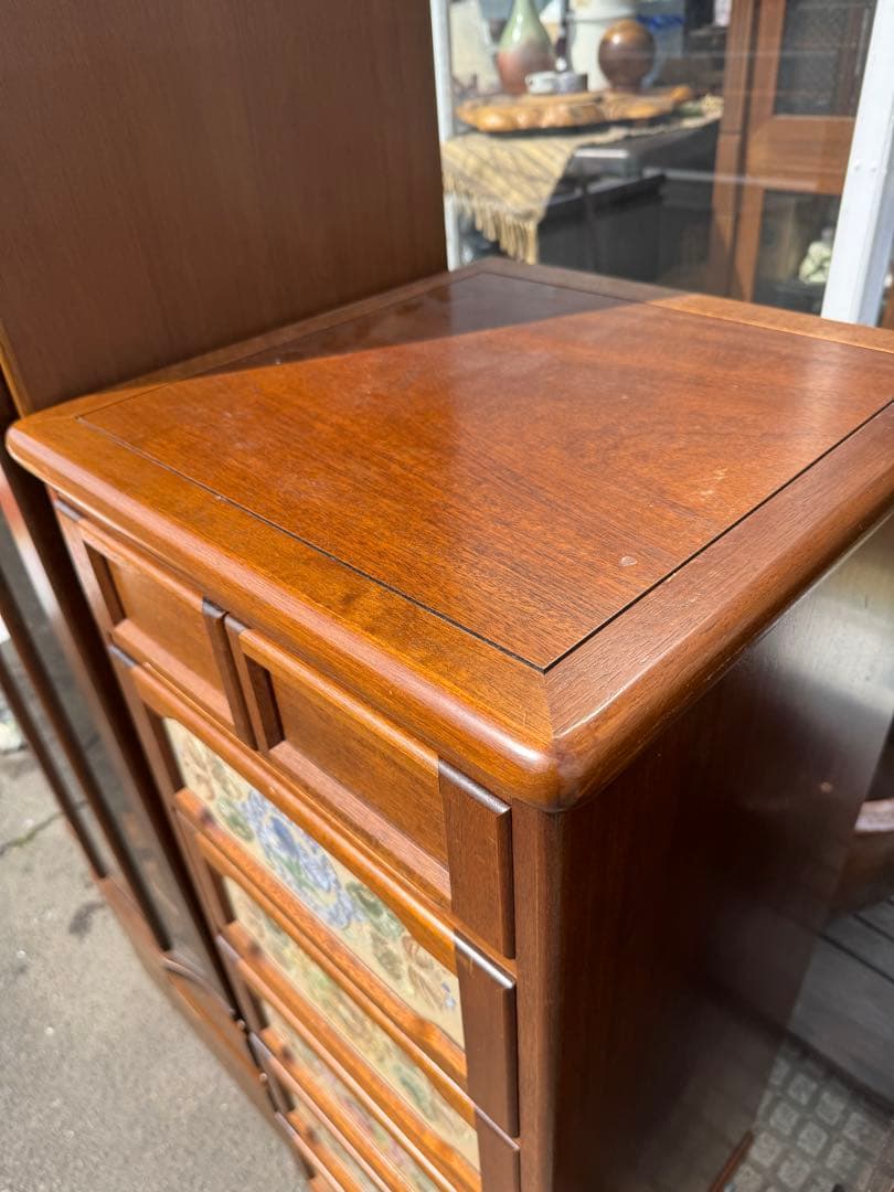 ブラウン木製チェスト 花柄装飾 5段