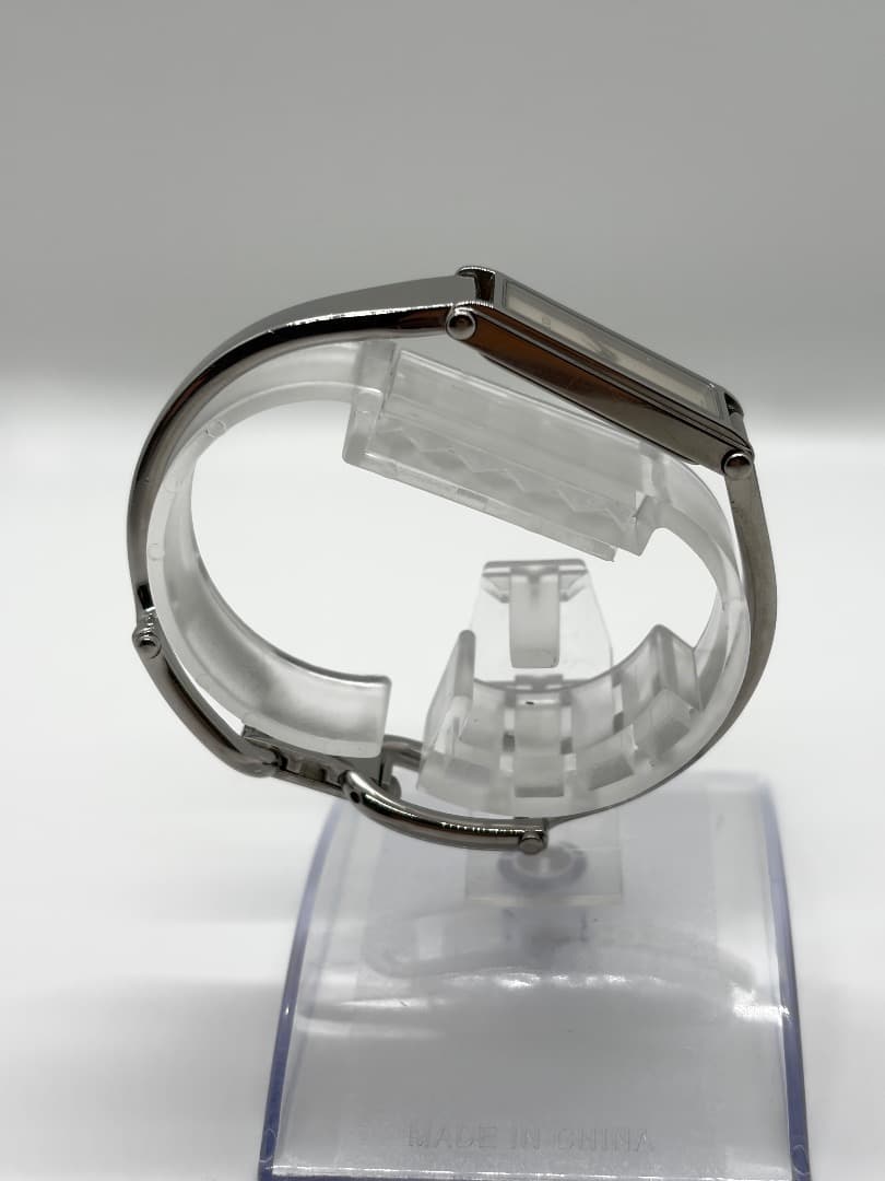 【保付・新品電池】グッチ GUCCI 1500L レディース腕時計 バングル