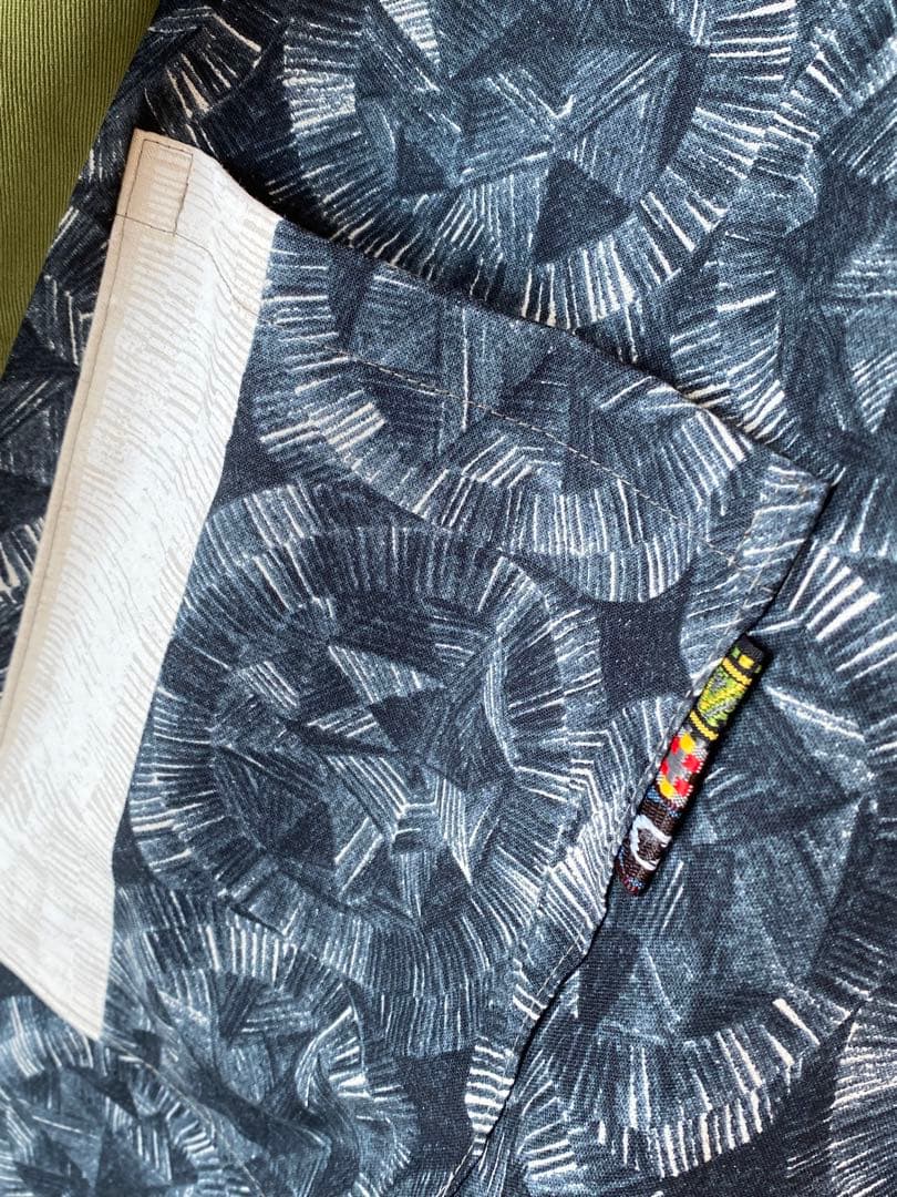 【モダンなエプロン】handmade●free〜L●kokka生地サークル