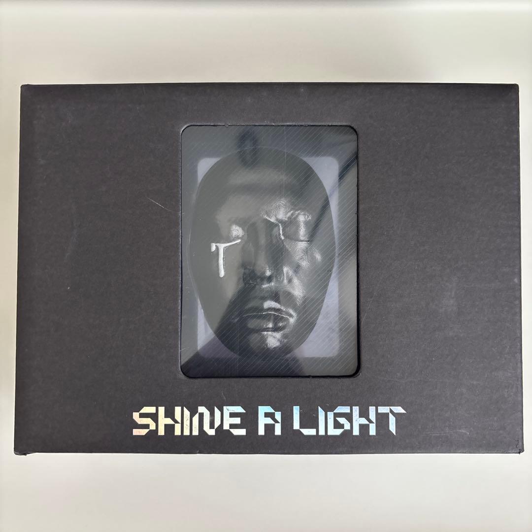 G-DRAGON SHINE A LIGHT コンサートDVD 初回限定