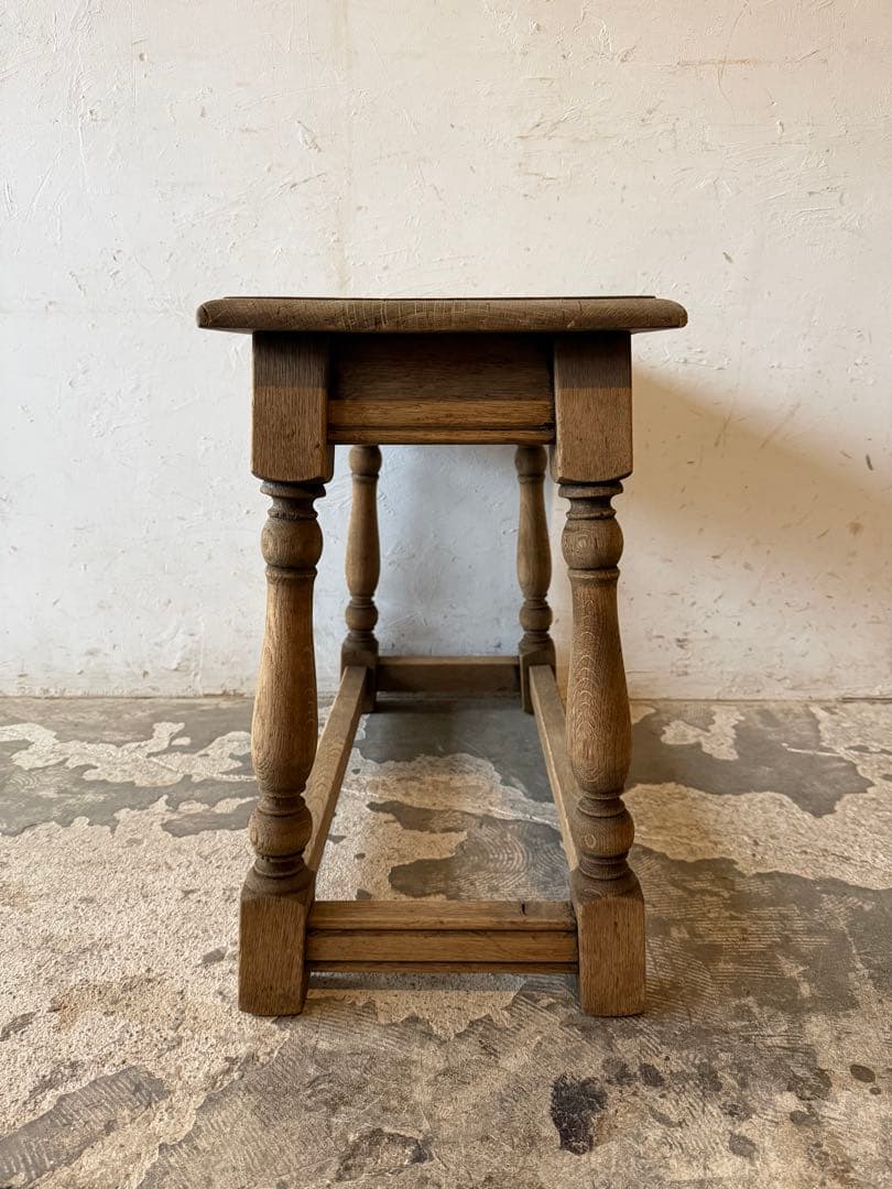 ビンテージ　スツール　サイドテーブル ベッドサイドテーブル　　剥離