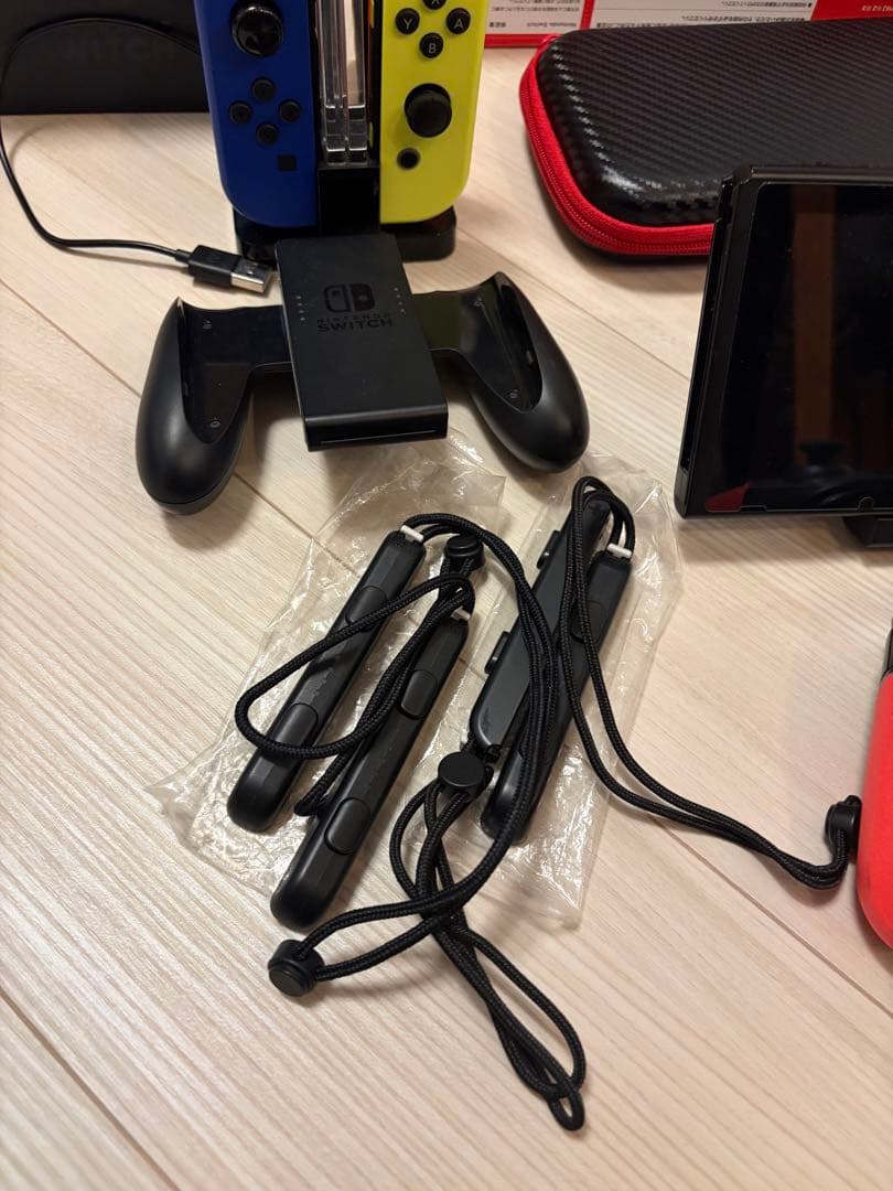 Nintendo Switch 本体　国内正規品　その他おまけあり　動作確認済み
