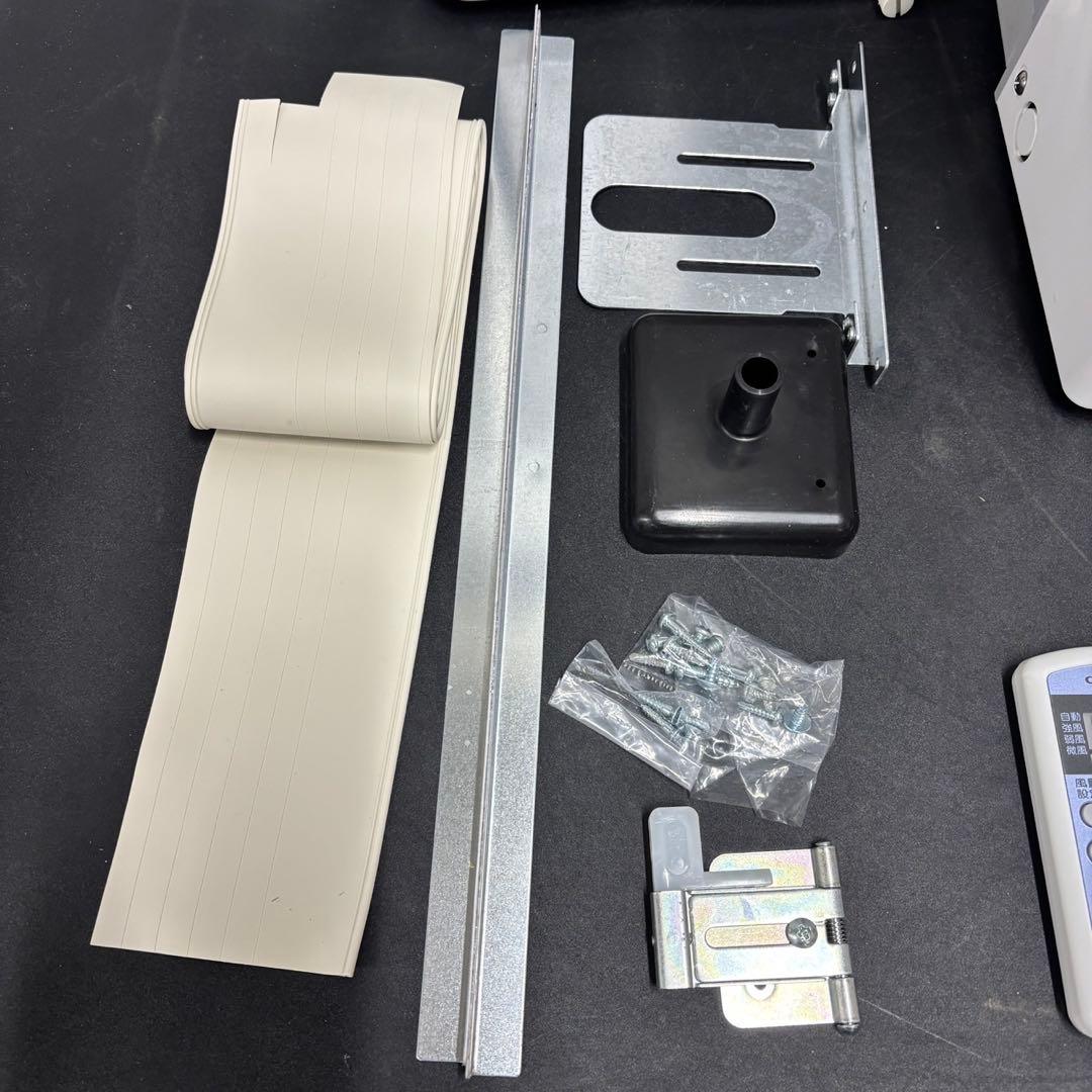 852　ルームエアコン　コロナ　窓用　冷暖房　綺麗　送料無料　21年製　安い