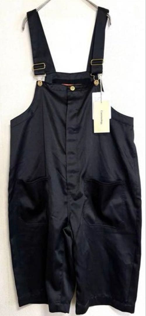 サテン カレンソロジー × ユニバーサルオーバーオール ハーフ丈