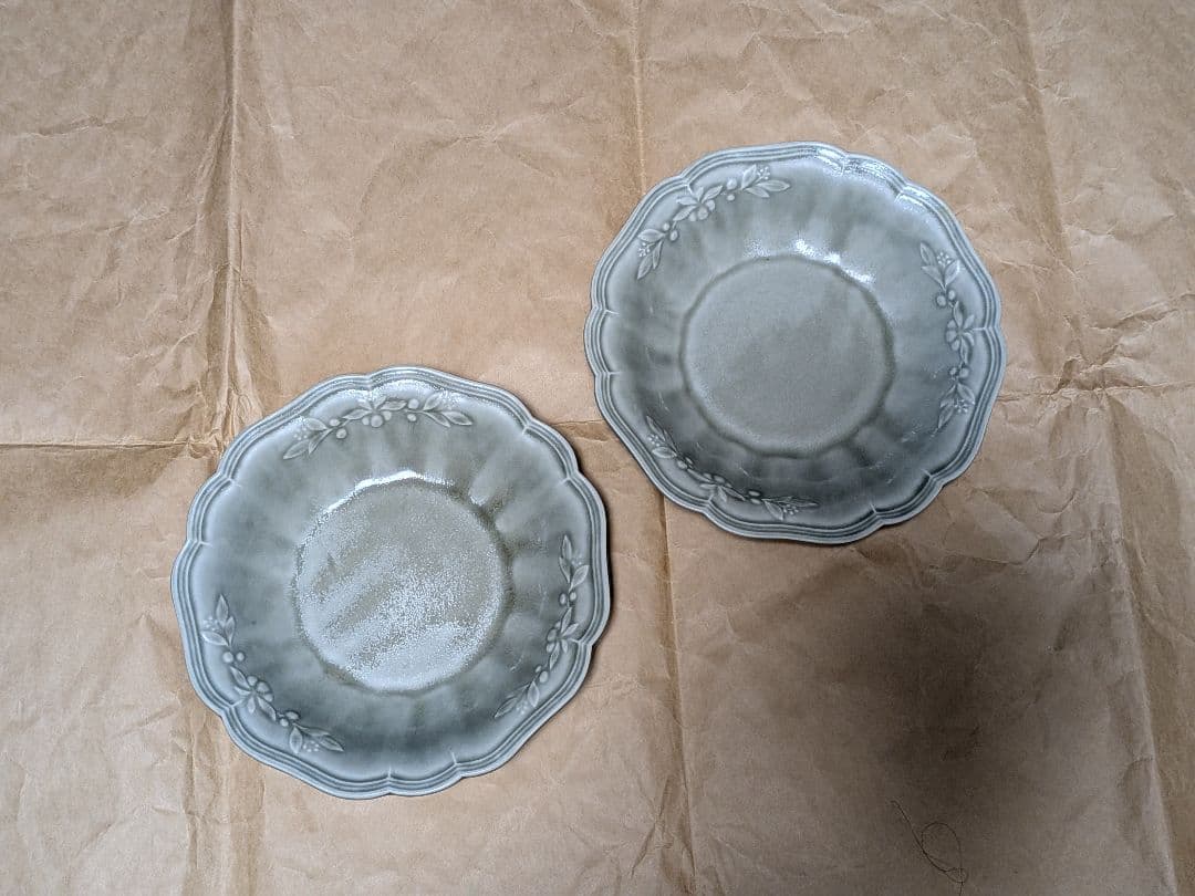 阿部慎太朗　オリーブレリーフ深皿7寸/2客