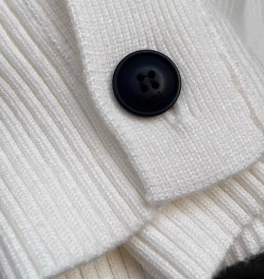 AMI PARIS ニットセーター ハート刺繍 男女兼用