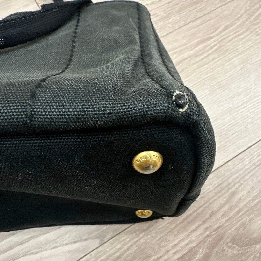 PRADAカナパトートバッグ