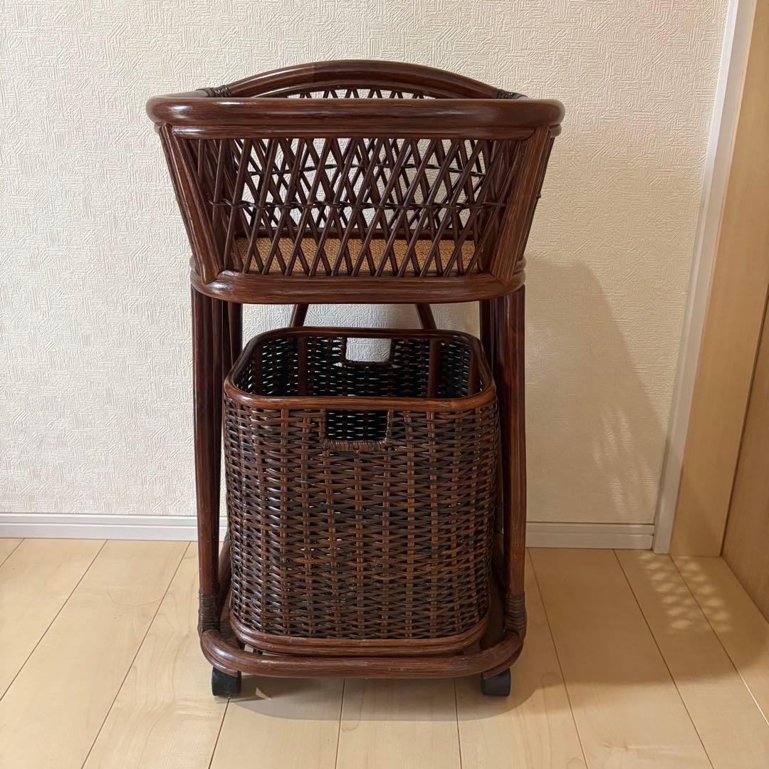 ラタン 籐製 ランドリーバスケット ラック ワゴン 収納