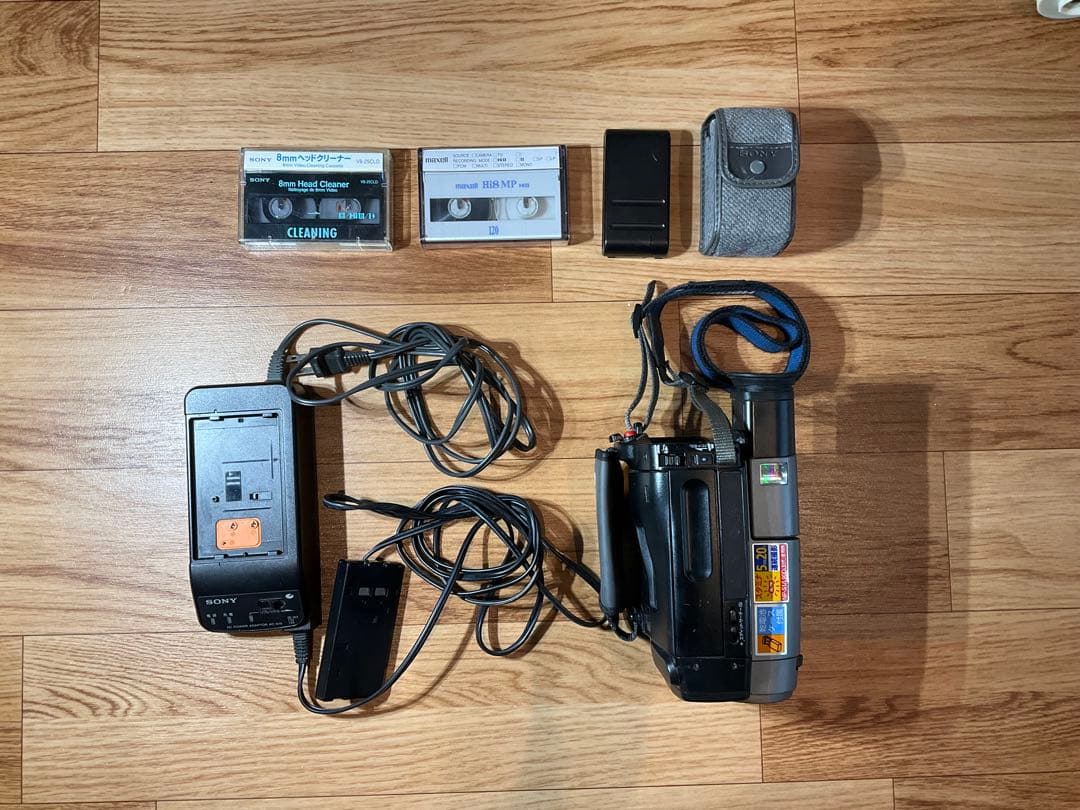動作良好 Video8 ソニー CCD-TR270 高画質8ミリビデオカメラ