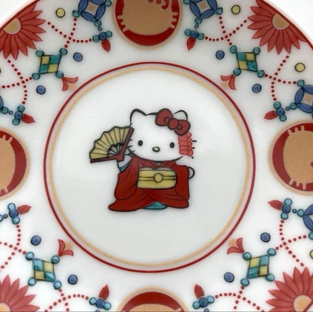 新品　九谷焼 × ハローキティ　豆皿　A