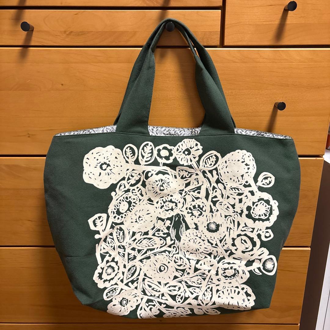 mina perhonenのflower nest パニーニ　フラワーネスト