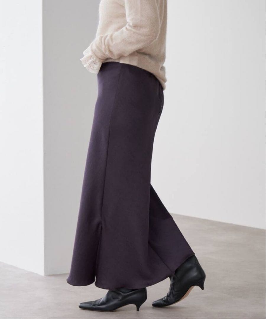 新品未使用イエナIENAダブルサテンスカート38ブラウン