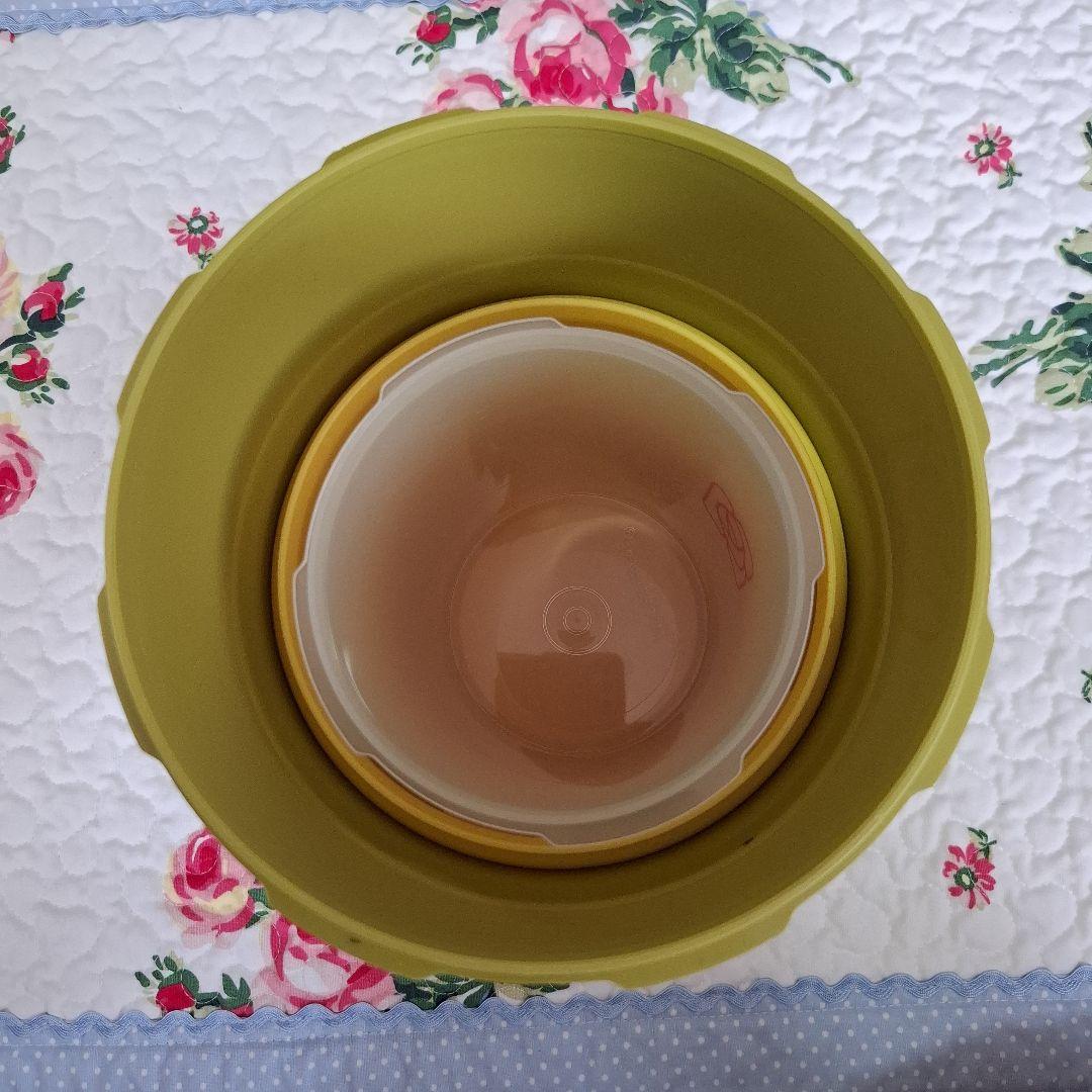 タッパーウェア　グランプリデコレーター LL　他　　　4個セット