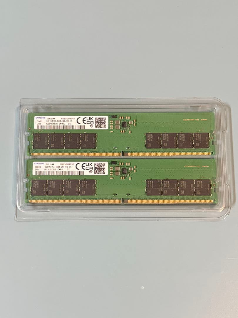 Samsung 32GB (16GBx2) DDR5メモリ 5600MHz