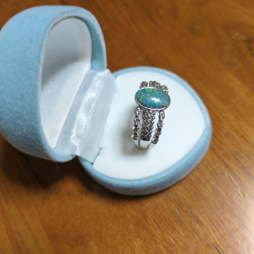 レディースリング、天然オパール指輪、プラチナ、サイズ15位