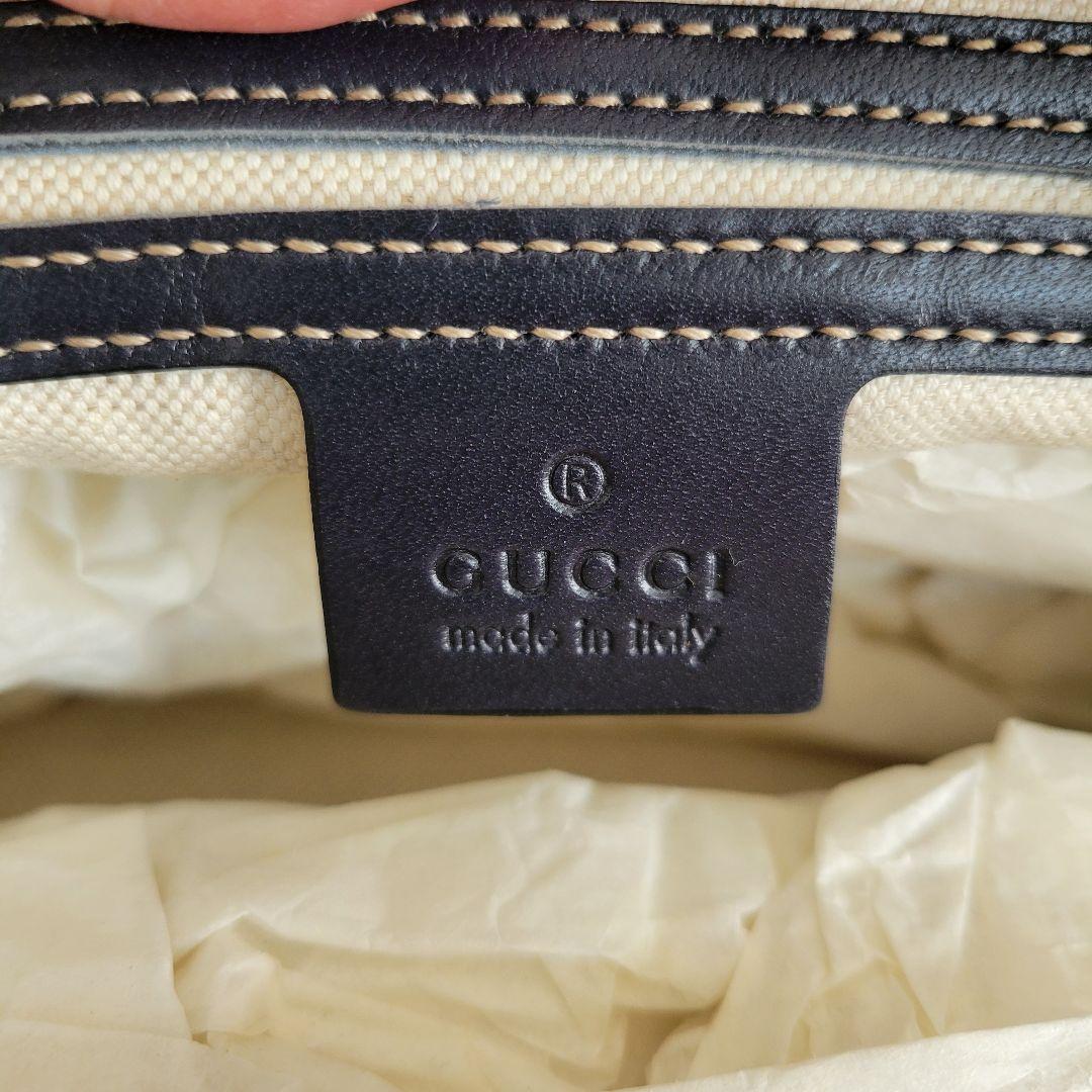 GUCCI 美品 ボディバッグ、ショルダーバッグ