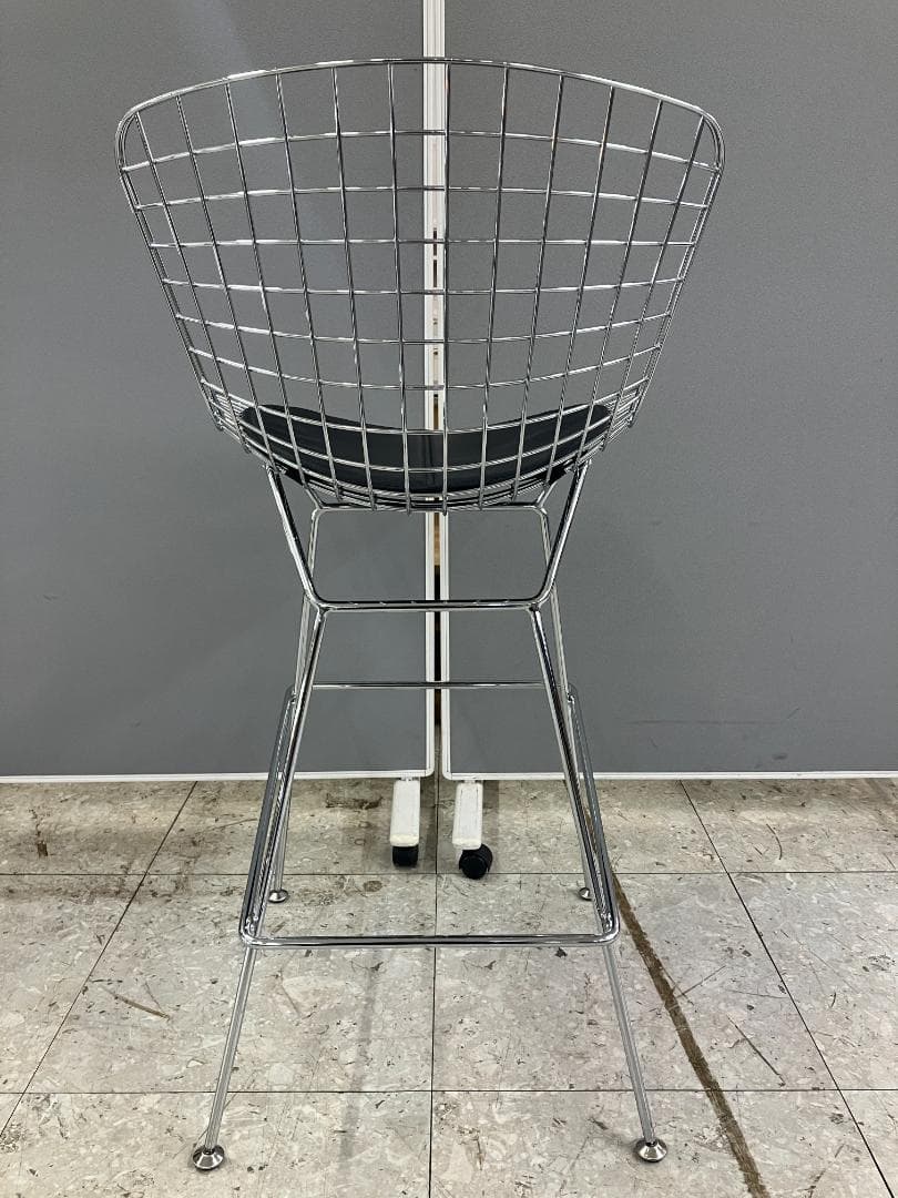 ハイチェア N plus リプロダクト ハリー・ベルトイア シルバー②