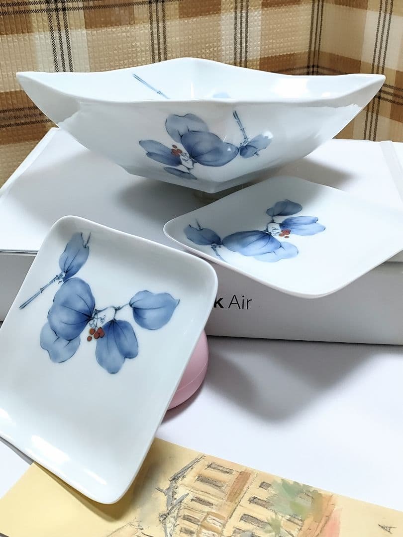 ●5589#1120　香蘭社/角大鉢1点、角銘々皿5点(共に山帰来)　1019