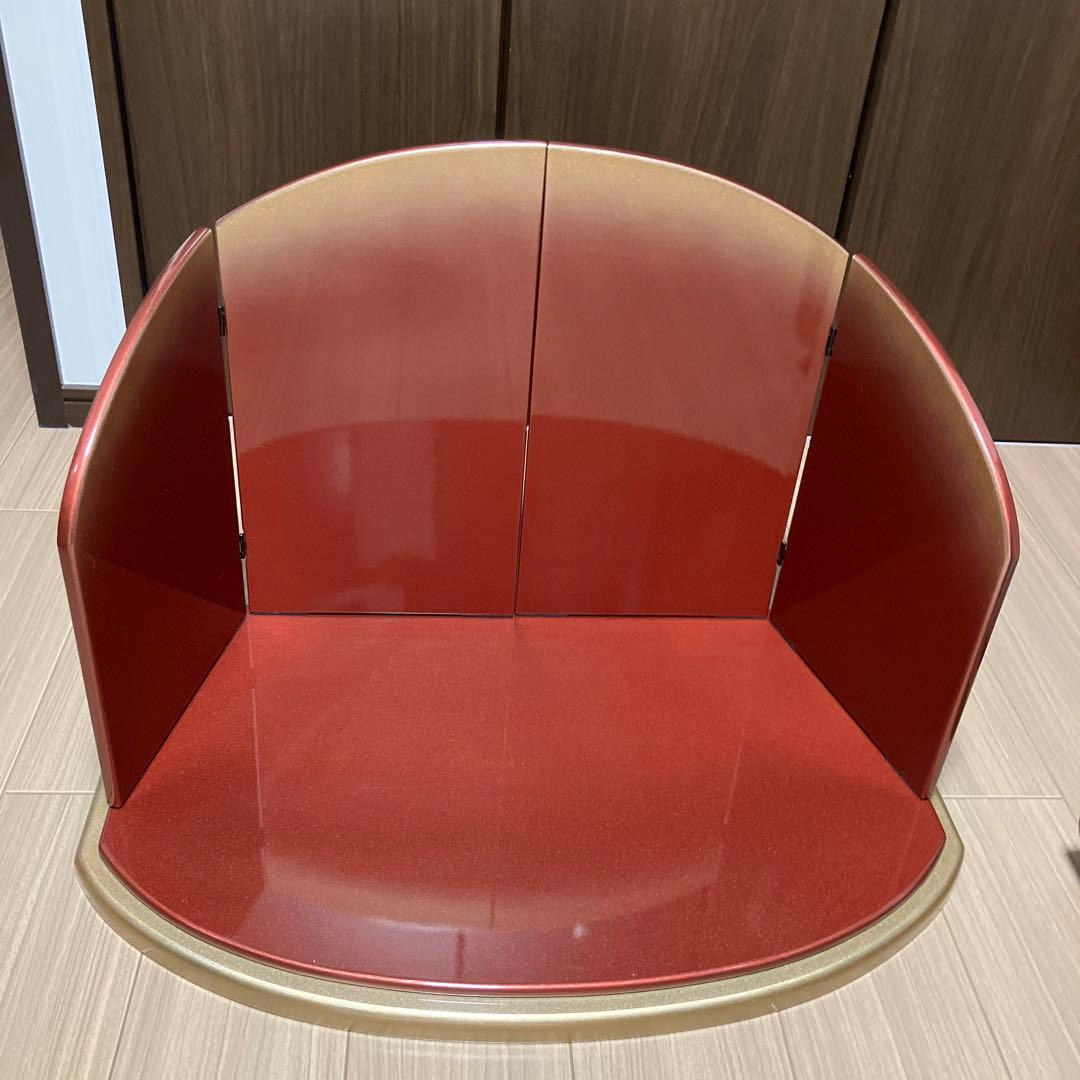 屏風と飾り台のセット