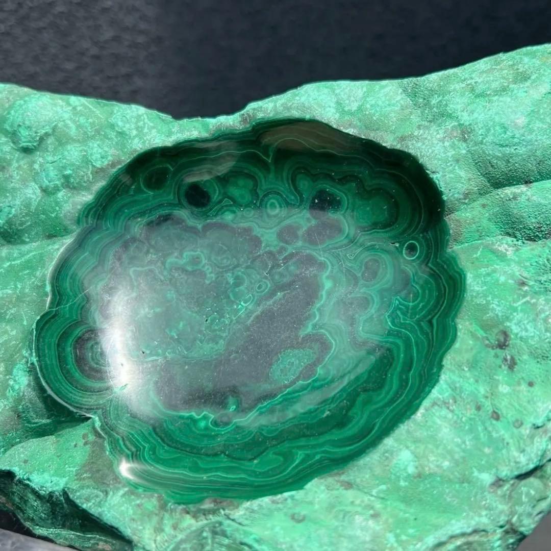 ☆癒される模様と色合い☆強いヒーリングパワー☆マラカイト 原石 浄化皿 天然石