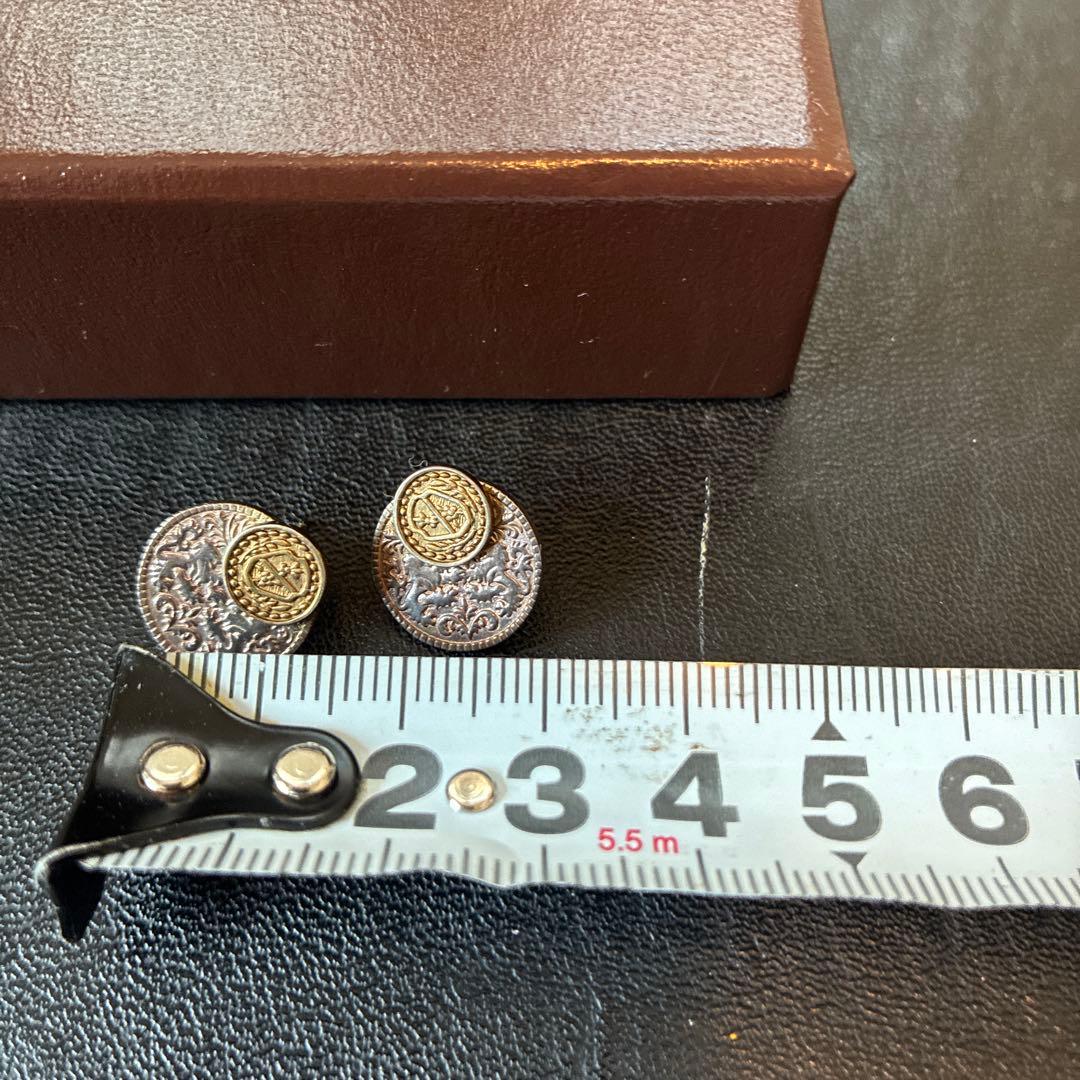 ageteシルバーモチーフスタッズピアスk10 両耳