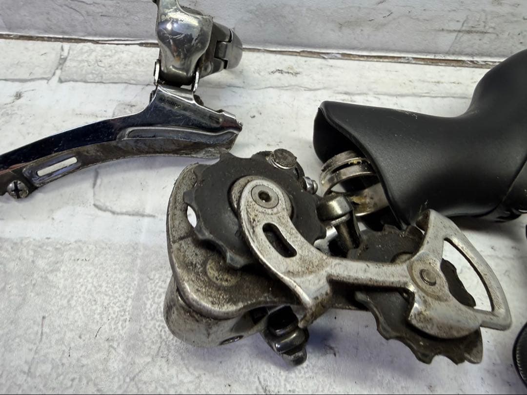 シマノ105 5600 3点セット　新品ブラケットカバー