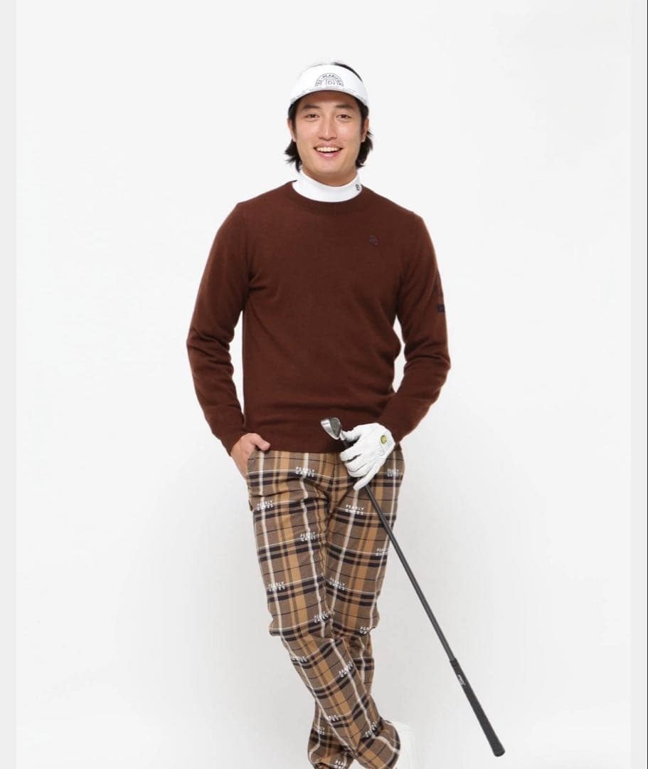 売りつくし　パーリーゲイツ　カシミアセーター　サイズ４　新品未使用