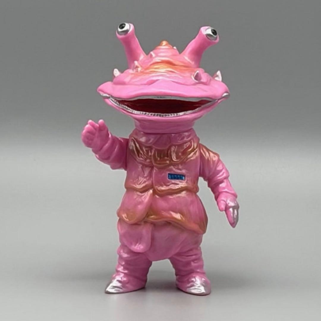 MAX TOY 怪獣 カネゴン Kanegon ソフビ 墓場の画廊