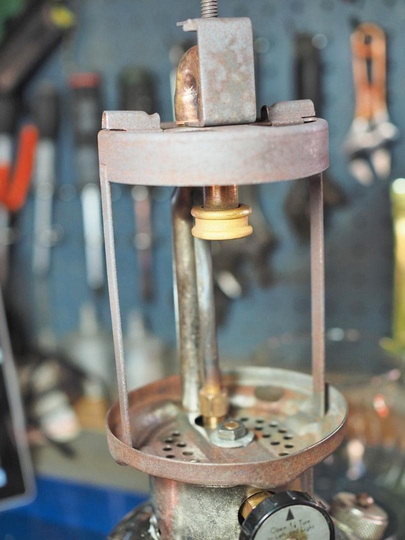 メッキタンクの赤ランタン 1951年2月 カナダコールマン 200　r20