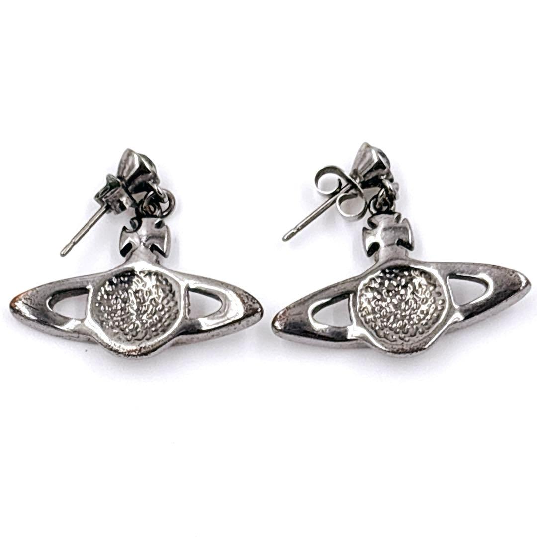 Vivienne Westwood オーブ ミニ バス レリーフ ピアス