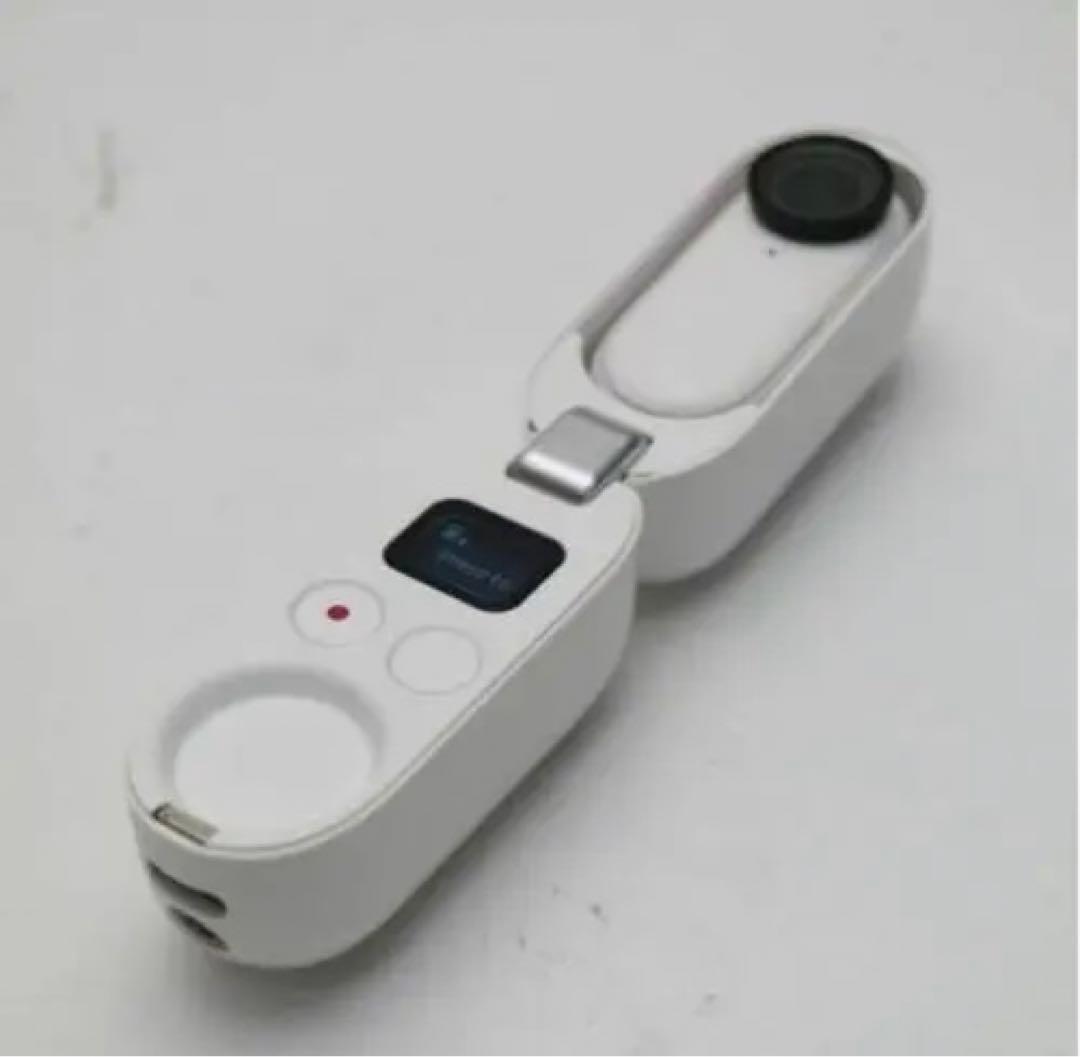 ビデオカメラ Insta360 GO 2