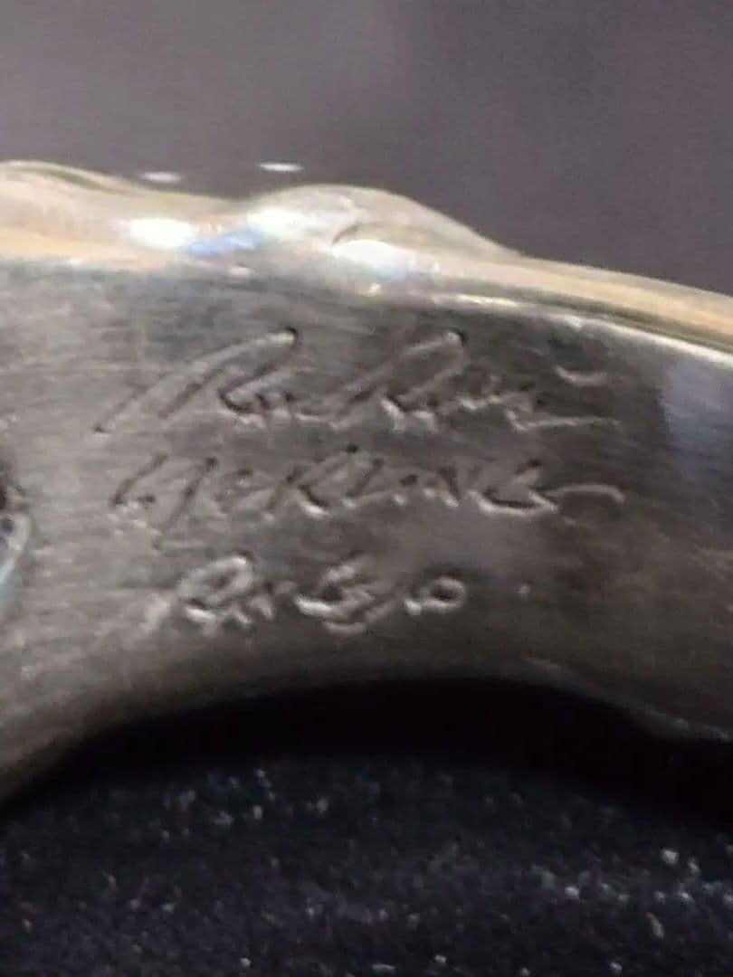 ラットレース ヴィーナスバングル