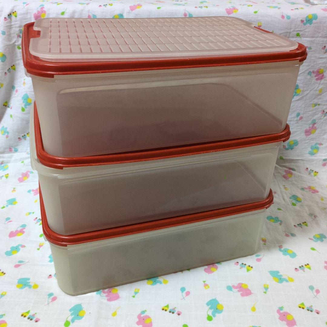 Tupperware　保存容器　３個セット