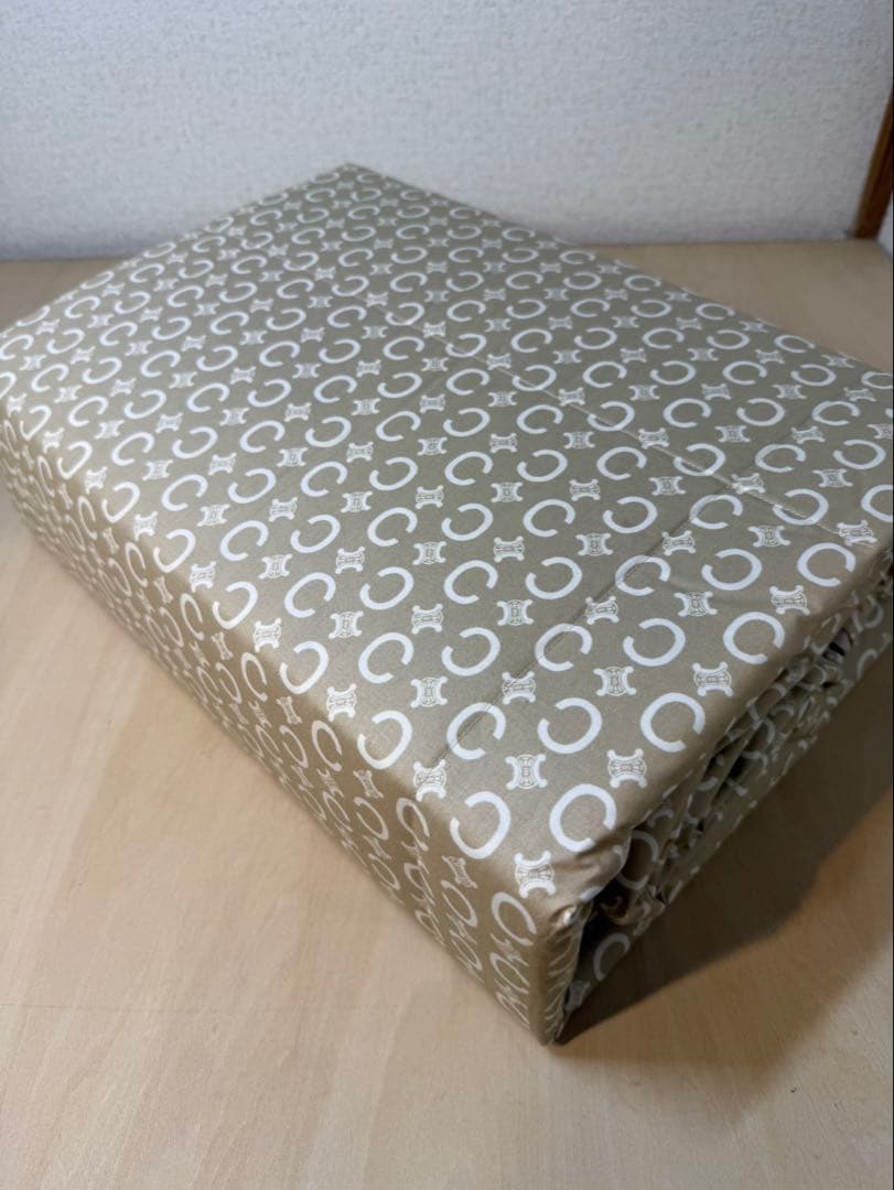 セリーヌ　羽毛掛け布団