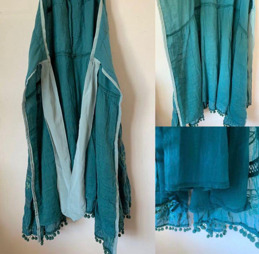 希少一点物　ガーゼワンピース　リメイクエプロン　金刺繍　ボンボン　プレゼント