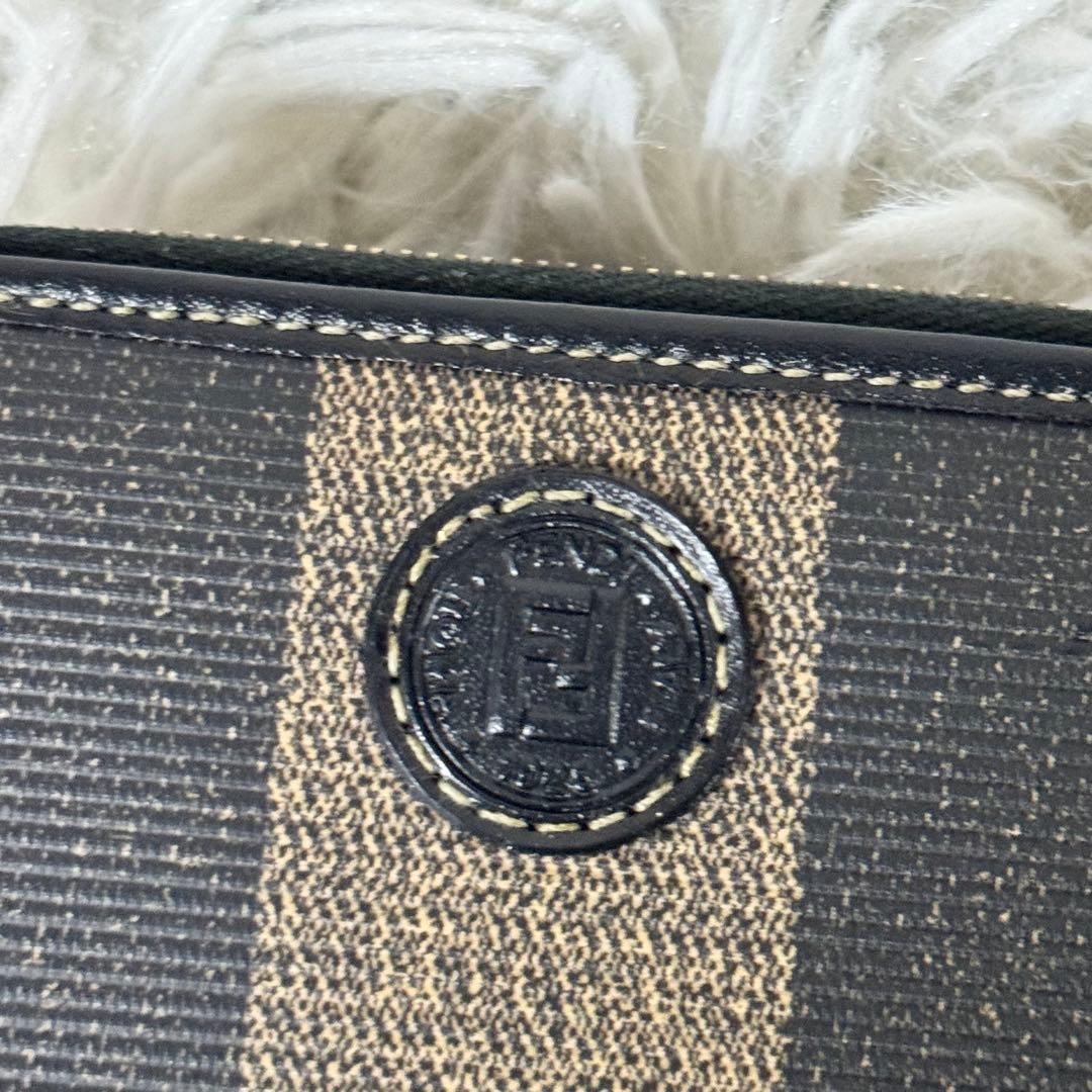 新品未使用✨FENDI フェンディ ペカン ケース 小銭入れ 63447