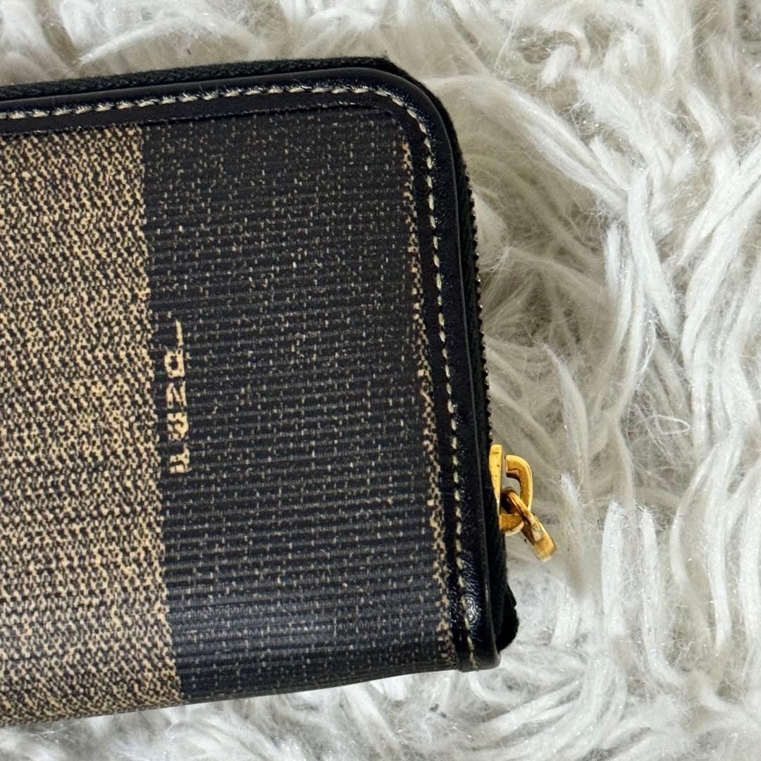 新品未使用✨FENDI フェンディ ペカン ケース 小銭入れ 63447