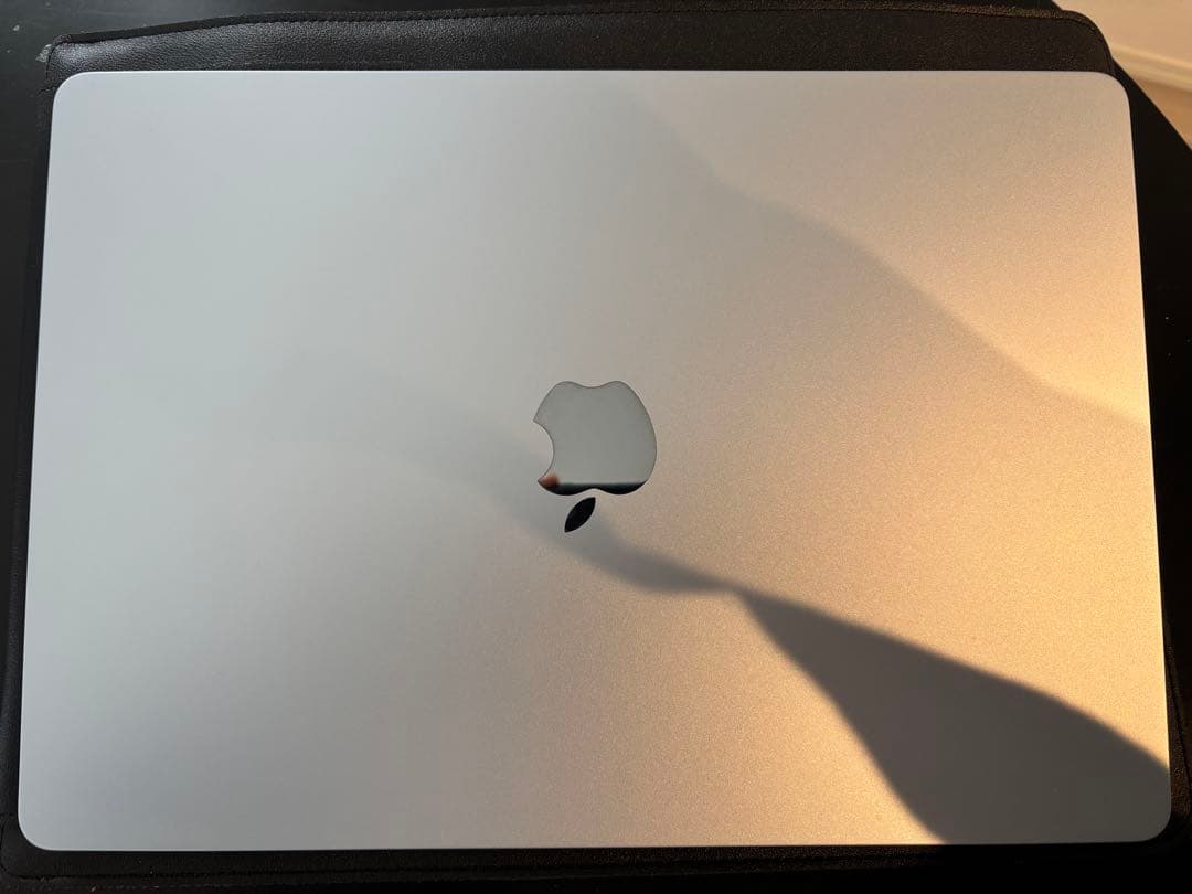 MacBook 15インチMacBook Air M4チップ16GB 256GB