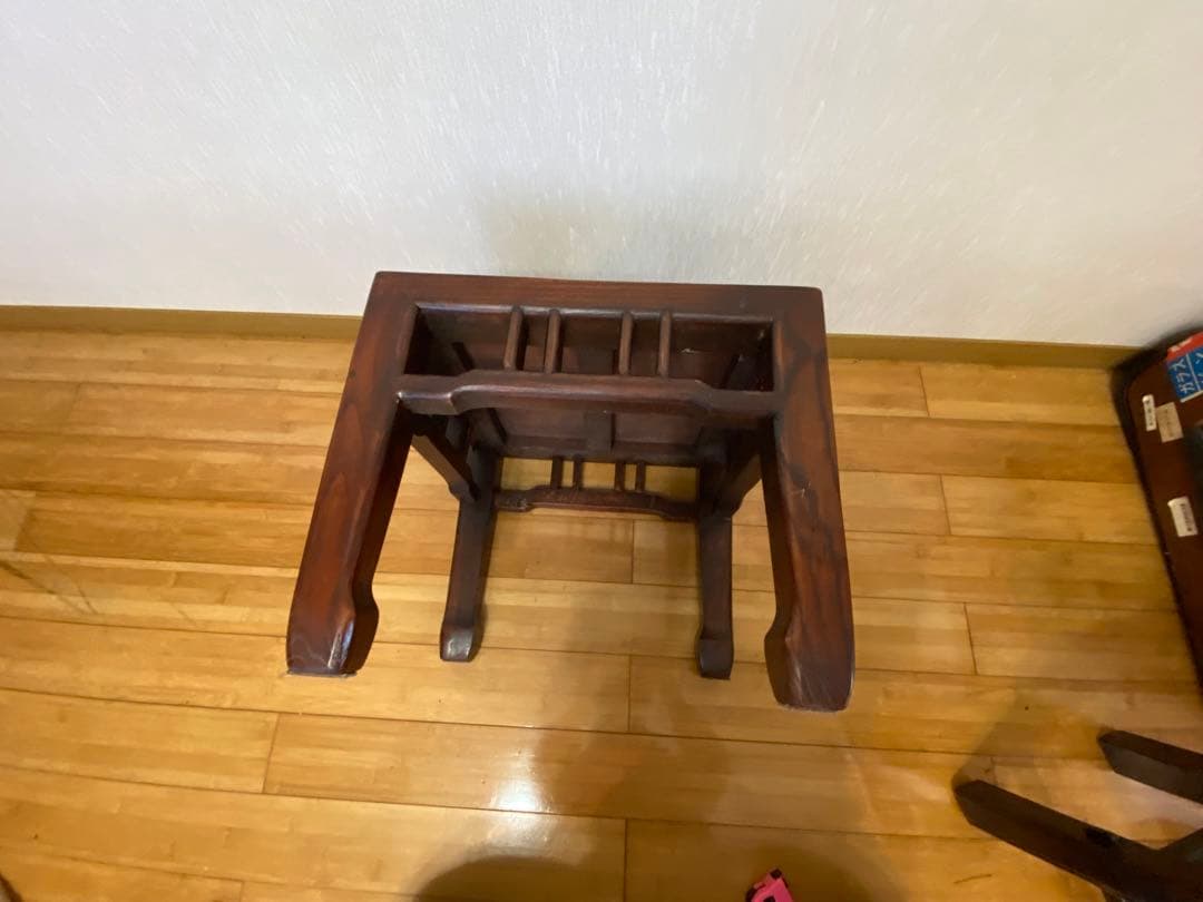 古民具　アンティーク　古材木製　珍しいデザイン。釘使わず素敵の花になります。